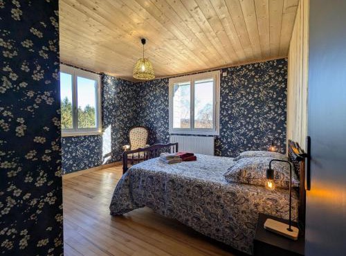 Gîte spacieux pour 10 pers. avec grand jardin à Tence - FR-1-582-528