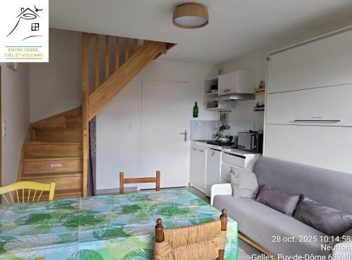 Gîte Terre - 1-4 pers, à 20 mins de Vulcania et du Puy-de-Dôme, 35 mins du Sancy