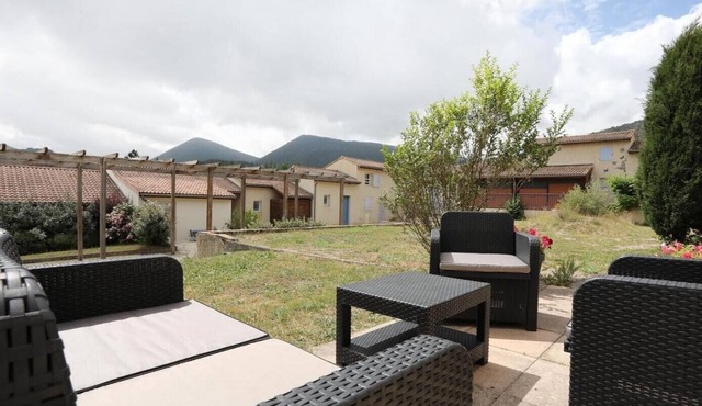 Gîte tout confort, en Drôme Provençale, à Séderon, pour 2 à 4 personnes.