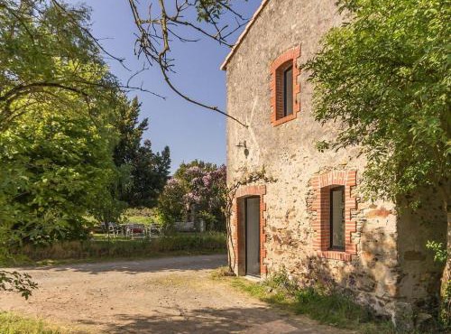 Gîte typique au cœur de Monnières, proche Sèvre, jardin privatif, Wifi, idéal pour pêche et rando - FR-1-306-985