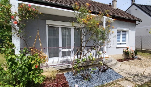 Gîte Unique Le Caijonet near Disneyland, CDG Airport, Paris