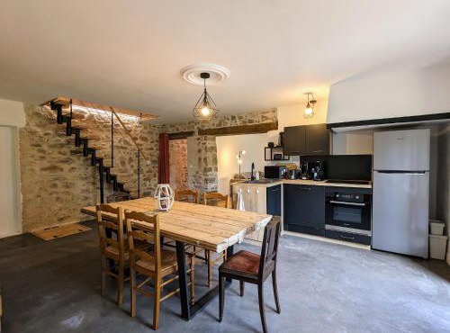 Gîte Vosgien Rénové avec Jardin, Proche Gérardmer et Activités de Plein Air - FR-1-589-600