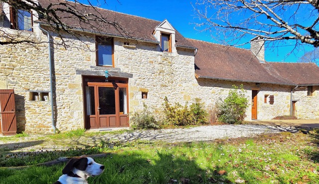 - Gîtes de Bussac - La Longère - Perigordian stone house