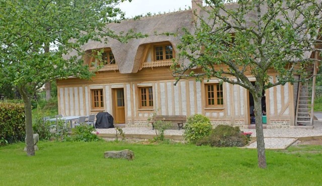 Gîtes de France® - Waves and Furrows