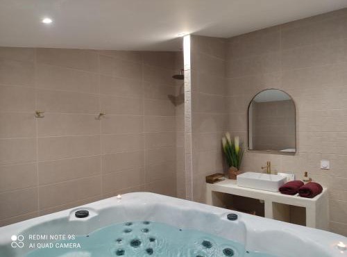 Gîtes des Colombières Piscine & Spa