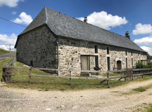 Gîtes du Chênelong Cantal