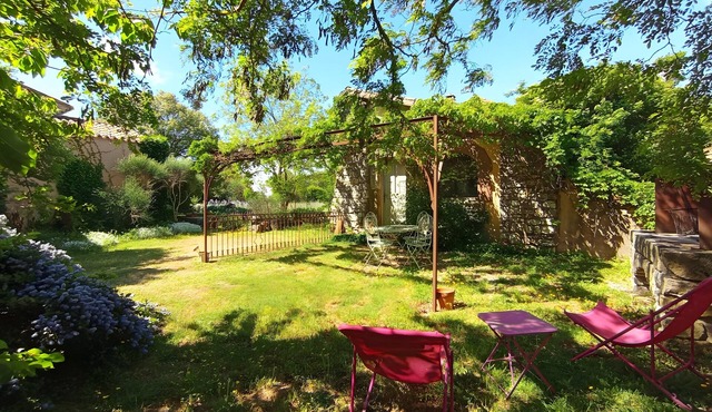 Gîtes du Bout du Monde: Mountain View and Private Terrace