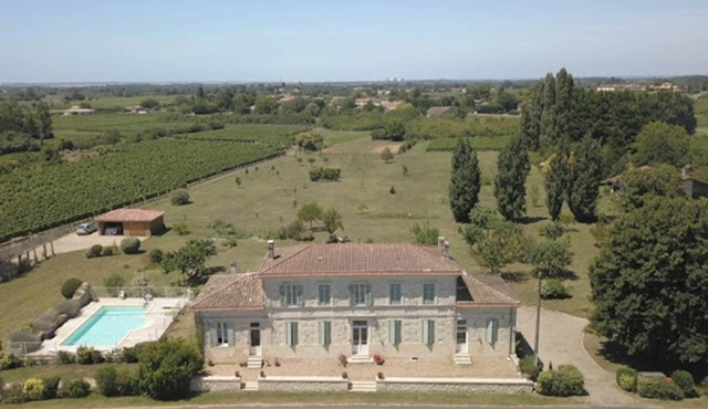 Gîtes Gayet MASCARET red