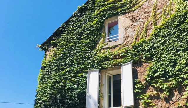 Gîtes/Grande maison de famille à la campagne très calme 20 Pers, 8 chamb, 3 SdB
