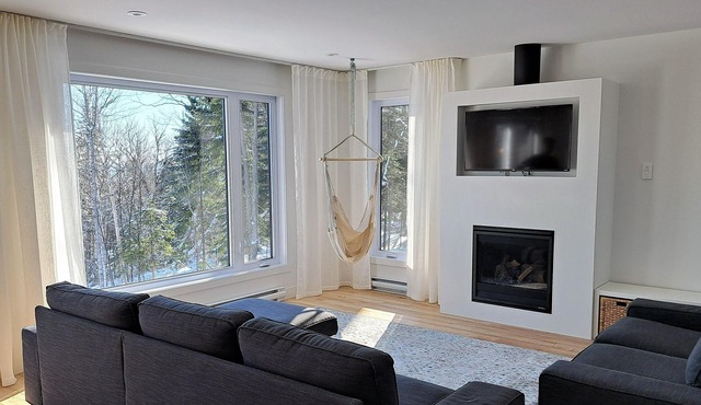 Grande Ourse Chalet Boréal, Foyer & Spa