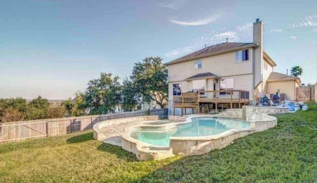 G-L-A-M Home in Alamo Ranch San Antonio
