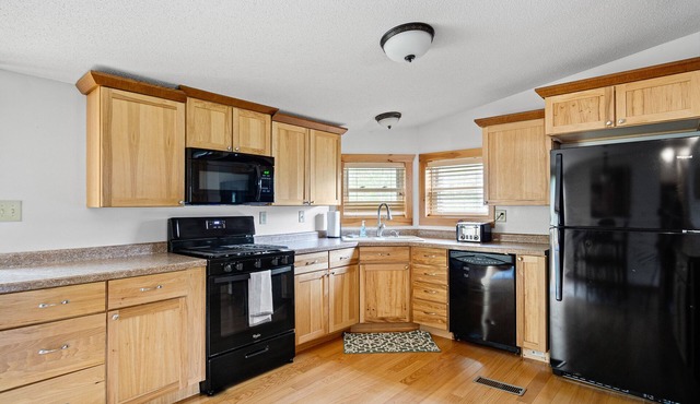 G&R's Holcombe Escape