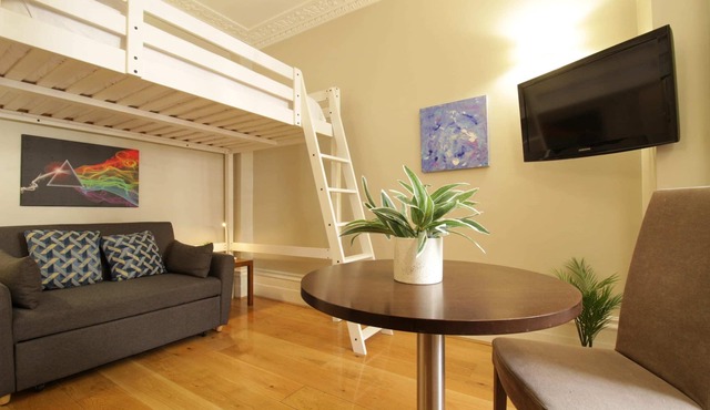 G6s - City-centre living in Victoria & Parliament