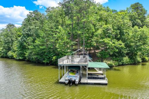 Gabbis Getaway - Little Tallapoosa River Cabin