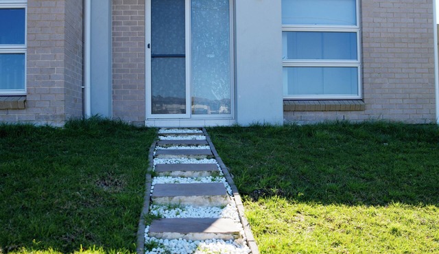 Gables/Box Hil/Maraylya 2Br granny flat with WiFi