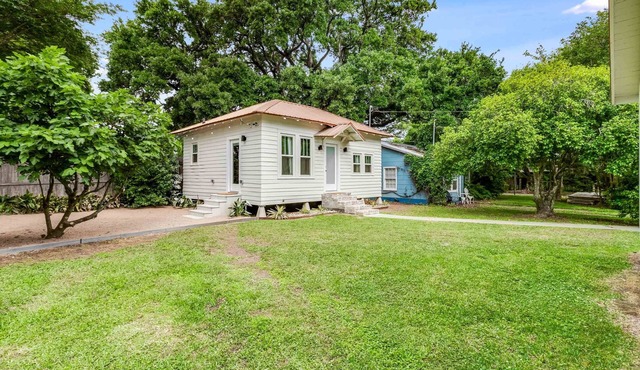 Gabriel Cottage - New, Luxury, Design, Solitude.