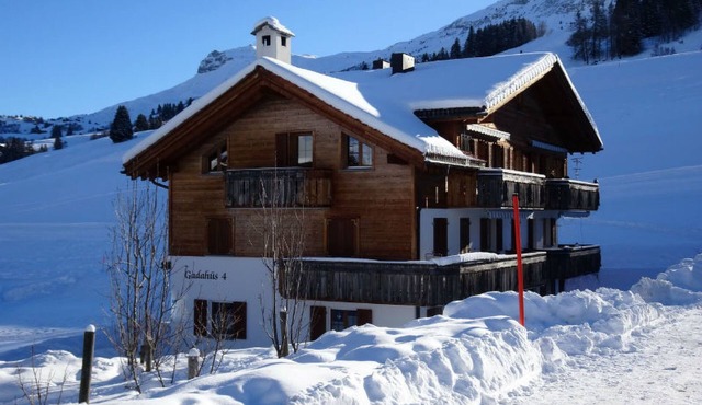 Gadahüs Elvers, Obersaxen-Misanenga, (Obersaxen). by Interhome