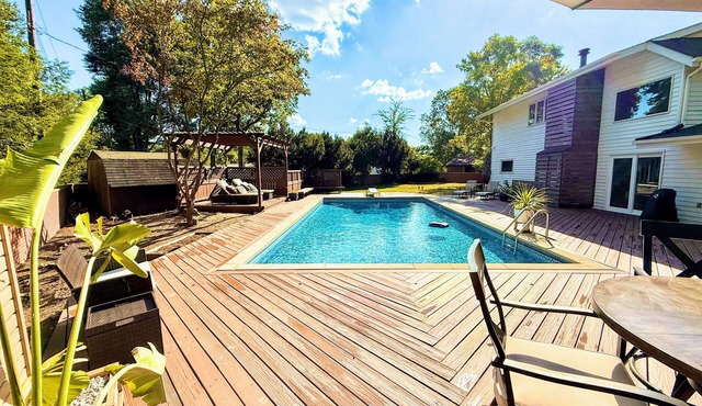 Gahanna Luxury family/group retreat 5BR: 2K 2Q 1DB 3BA. Beautiful and spacious!