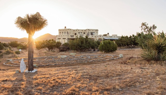 GAIA VILLA JOSHUA TREE RETREAT