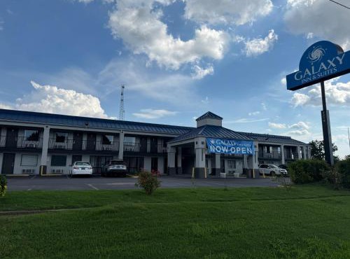 Galaxy Inn & Suites