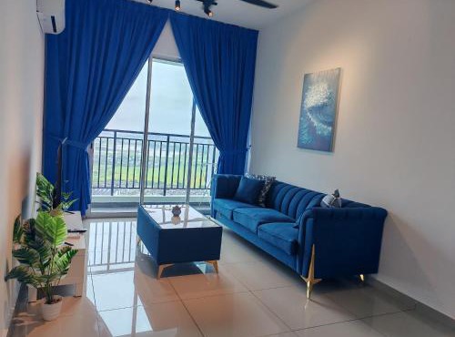 Galaxy Luxury Homestay