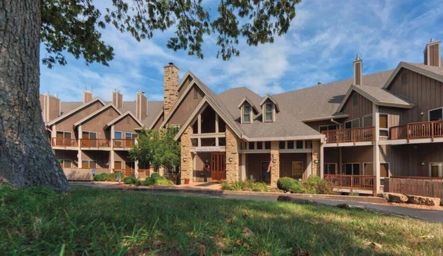 Galena, 1 bedroom condo, fireplace!