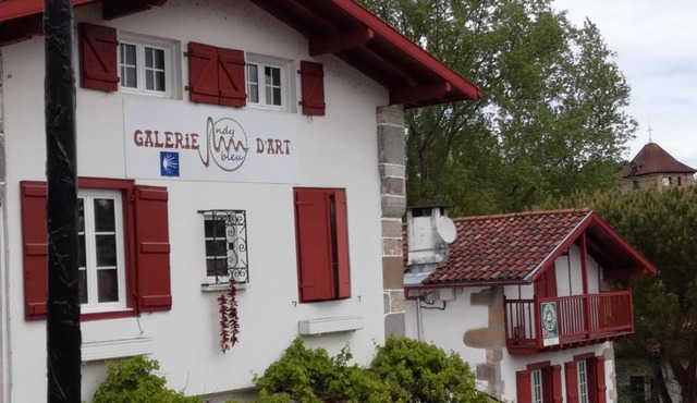 Galerie d'art d'une ancienne mairie de 1783