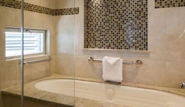 Galleon Resort, Pool/Hot Tub, In Town, Marina