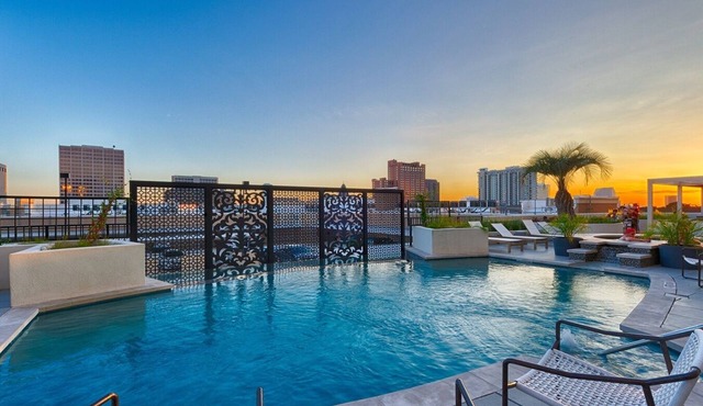 Galleria Luxury High Rise