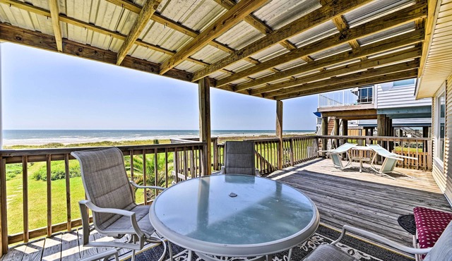 Galveston Beach House w/Private Deck & Gulf Views