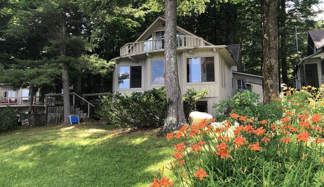 Galway Lake waterfront cabin with exceptional sunset views.