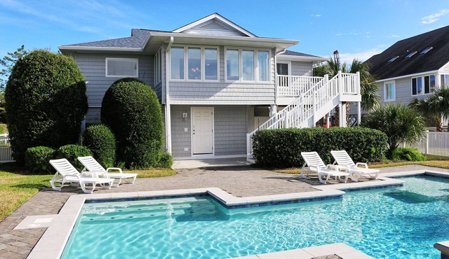 Gambler's Retreat - Five Bedroom, Four Bath Beach Home with Private Pool
