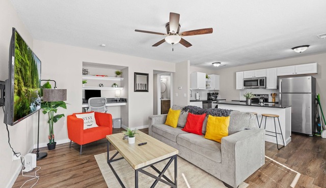 Game Day Ready 2BR w/Workspace + Wi-Fi + Parking