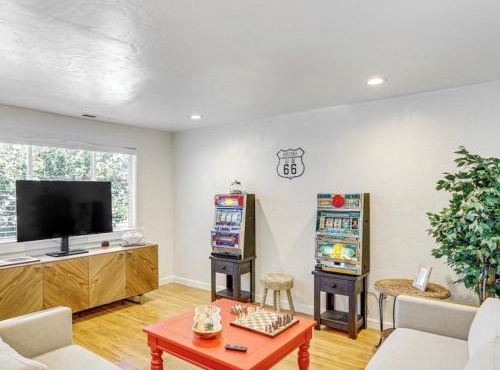 Game Night Downtown - BSU - Slots - Over 100 Games