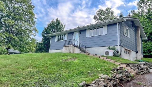 Game Night Unique House In Narrowsburg