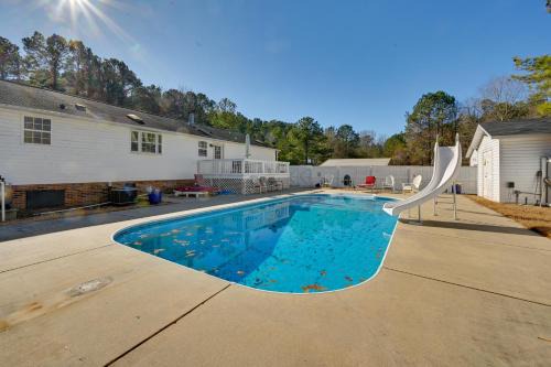 Game Room and Easy ECU Access Greenville Getaway