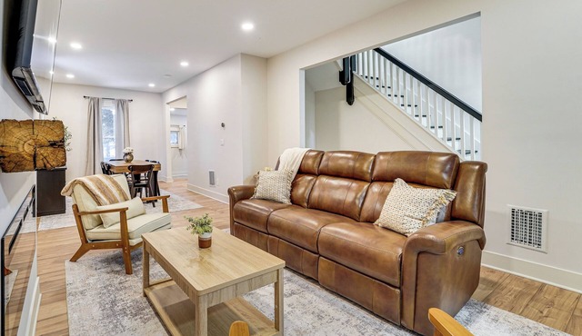 Game Room & Backyard: Modern Altoona Home!