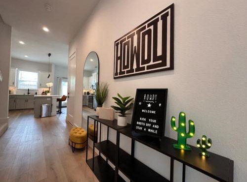 Game Room BBQ Home near Downtown Dallas