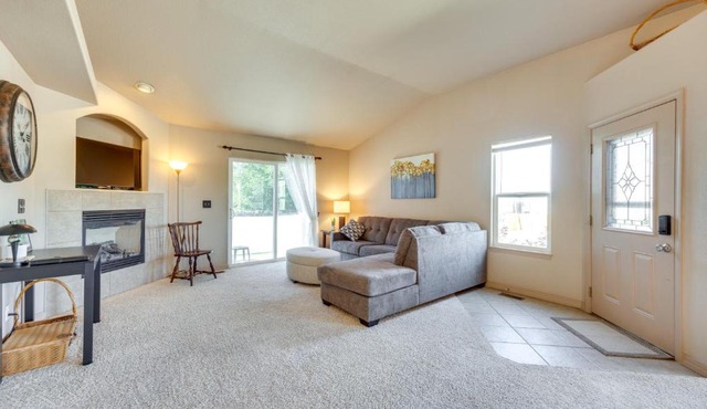 Game Room Centrally Located Colorado Springs Gem