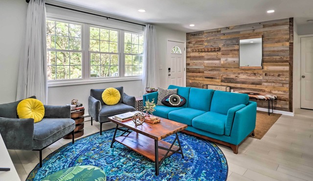 Game Room, Community Beach: Pocono Home!