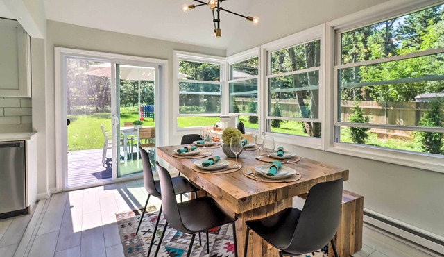 Game Room, Community Beach: Pocono Home!