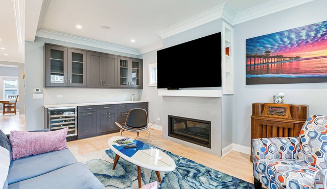 Game Room, Deck & Yard: Chicago Home