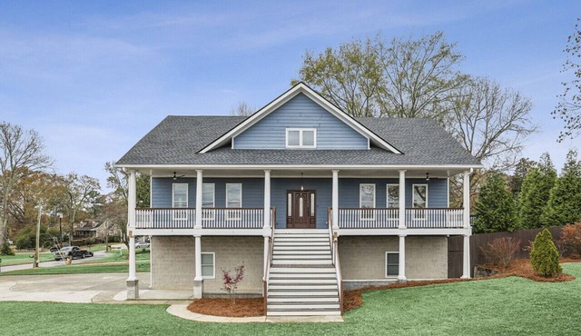 Game Room | Family House | Close to Buford Highway