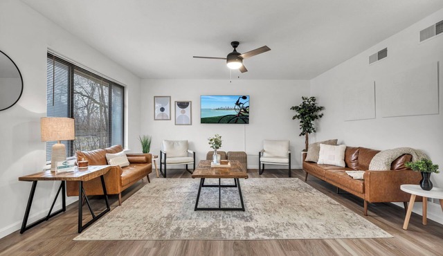 Game Room.Grill.Patio - Spacious 5BR Getaway!