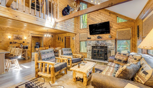 Game Room & Hot Tub: ‘Pine Bear' Pocono Lake Cabin