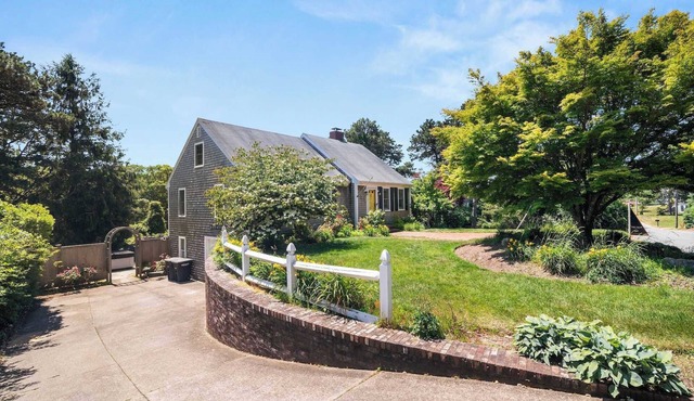 Game Room, Rooftop Deck, Fire Pit!