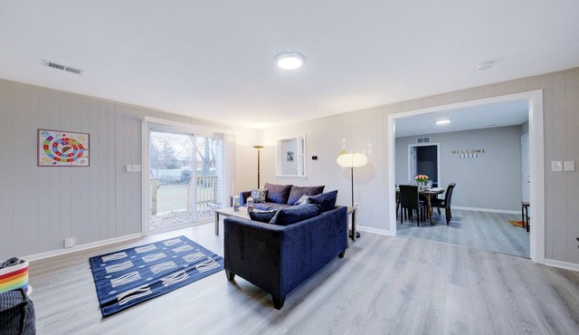 Game Time- 3 bed, 1 bath whole house