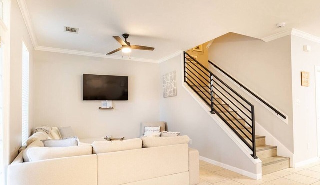 Gameday Gateway - Modern College Station Home Near Texas A&M
