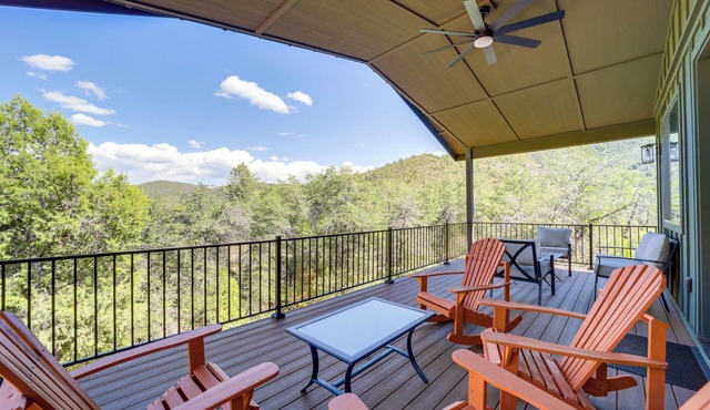 Games & Outdoor Seating: Cabin in Scenic Payson!