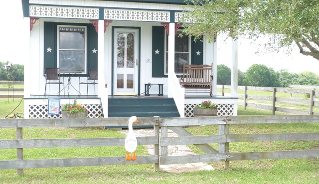 Gander's Down 1 Bedroom Ranch Amazing Cottage